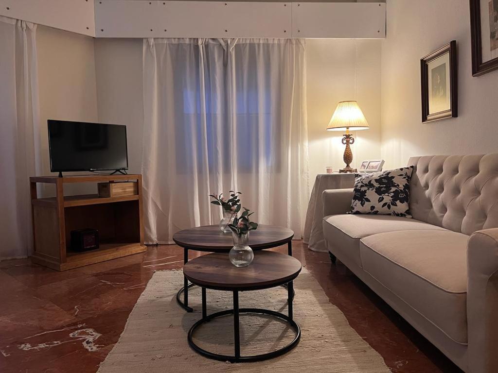 Apartamento Turistico R. Gonzalez Abreu Севилья Экстерьер фото