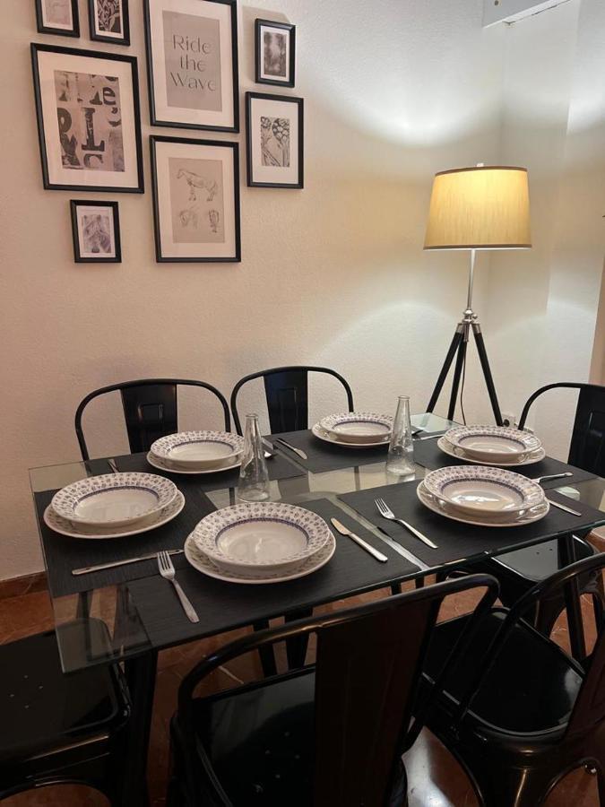 Apartamento Turistico R. Gonzalez Abreu Севилья Экстерьер фото