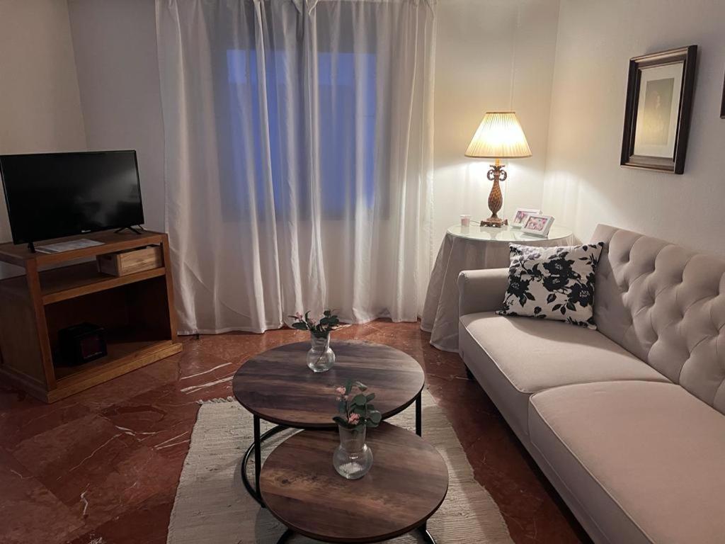 Apartamento Turistico R. Gonzalez Abreu Севилья Экстерьер фото